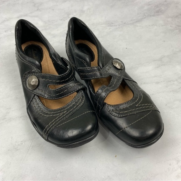 Clarks: Artisan Mary Jane Leather Strappy Velcro Flats Loafers Shoes Size 5.5 - Picture 1 of 8